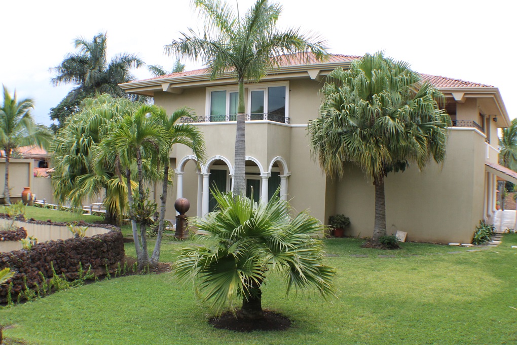 CR-006 property photo