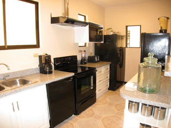 CR-007 property photo