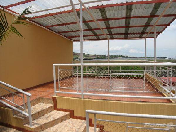 CR-011 property photo