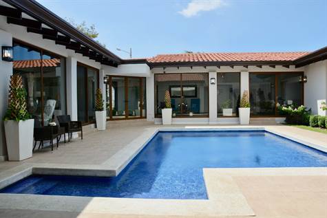 CR-013 property photo