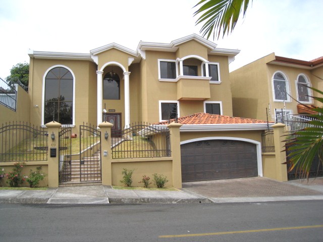 CR-040 - Residential