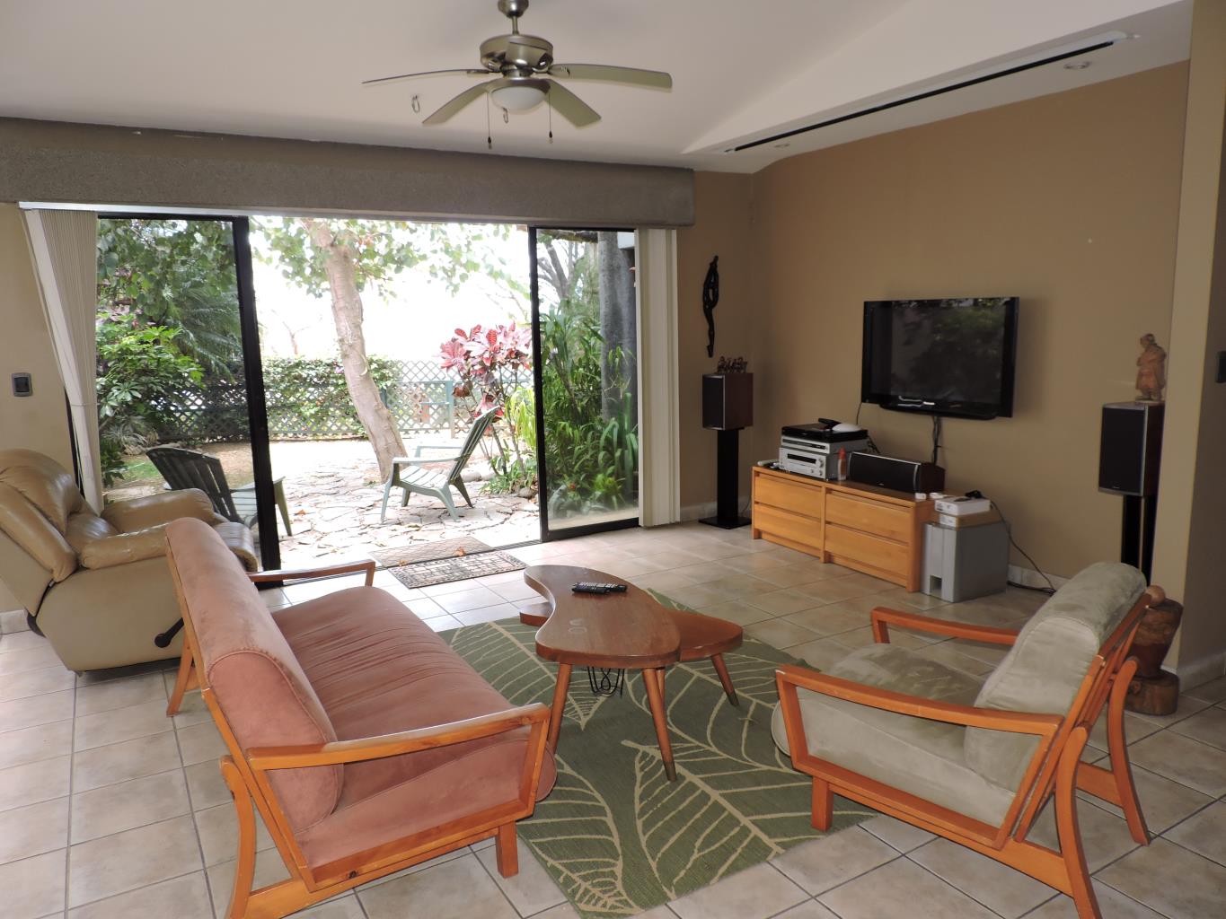 CR-065 property photo