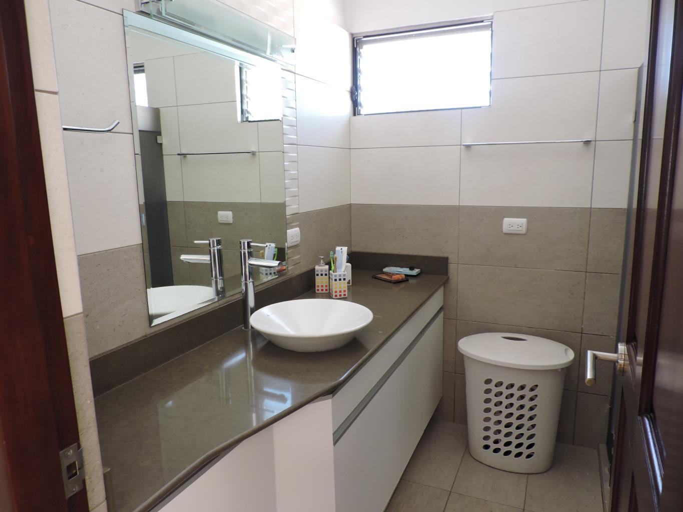 CR-065 property photo