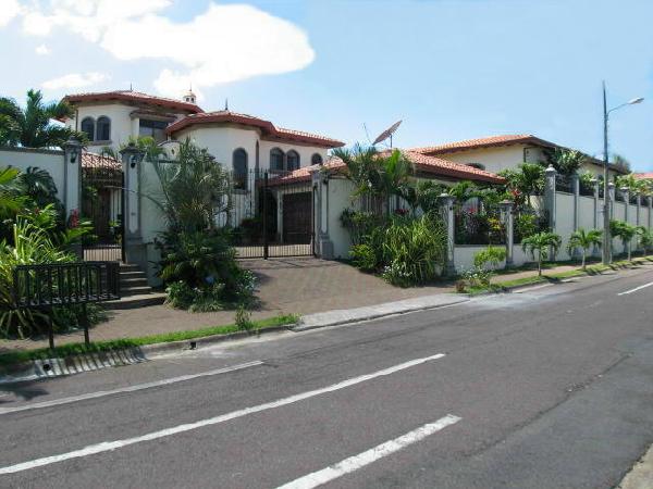 CR-067 - Residential