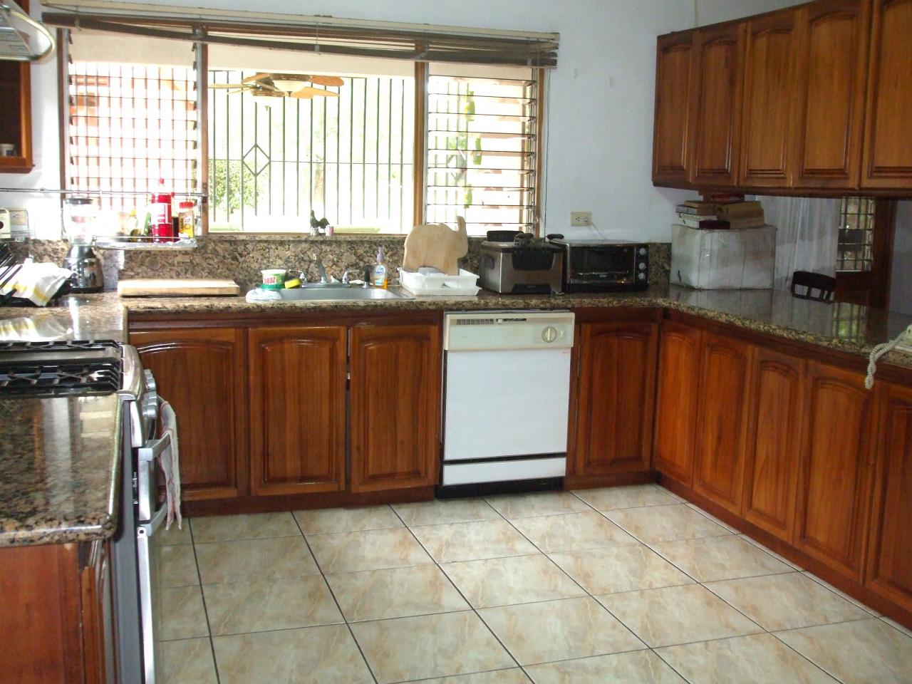 CR-074 property photo