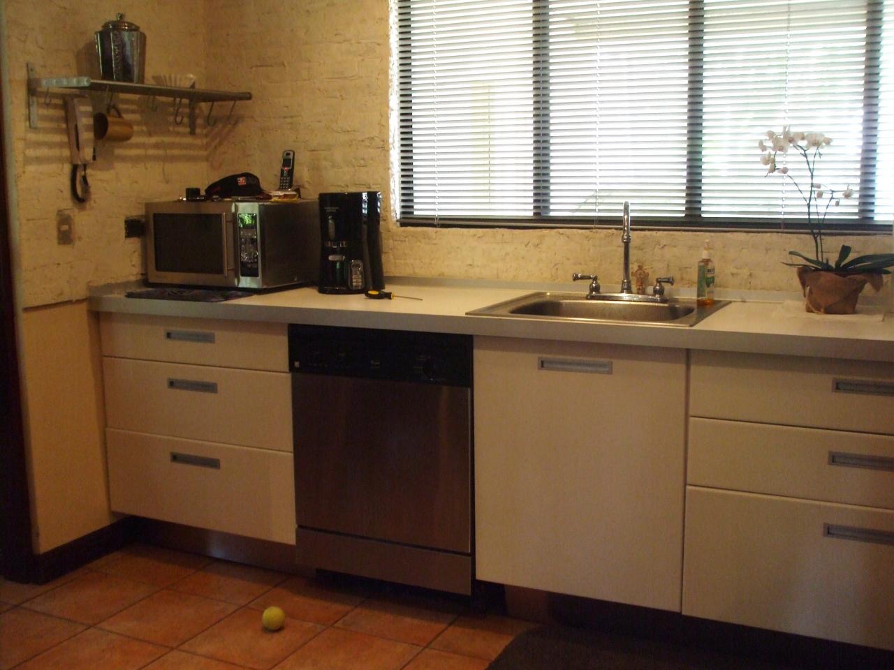 CR-075 property photo