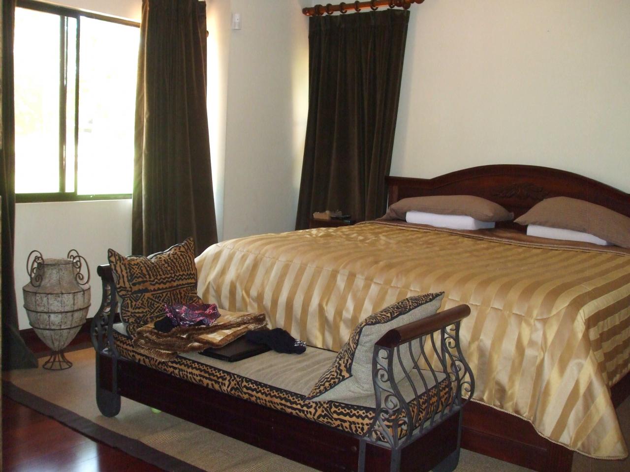 CR-075 property photo