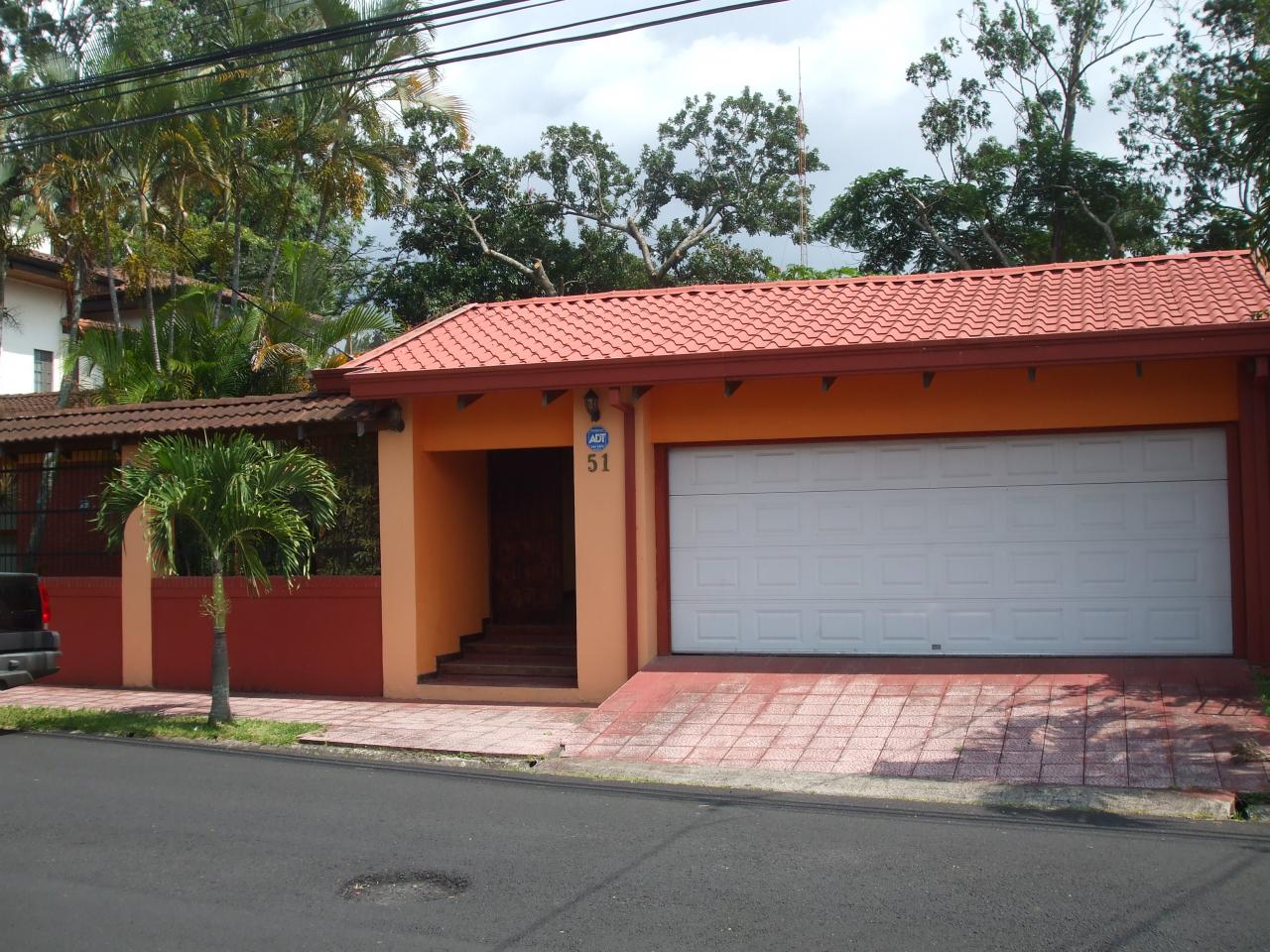 CR-077 property photo