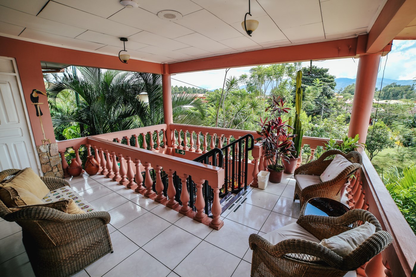 CR-082 property photo