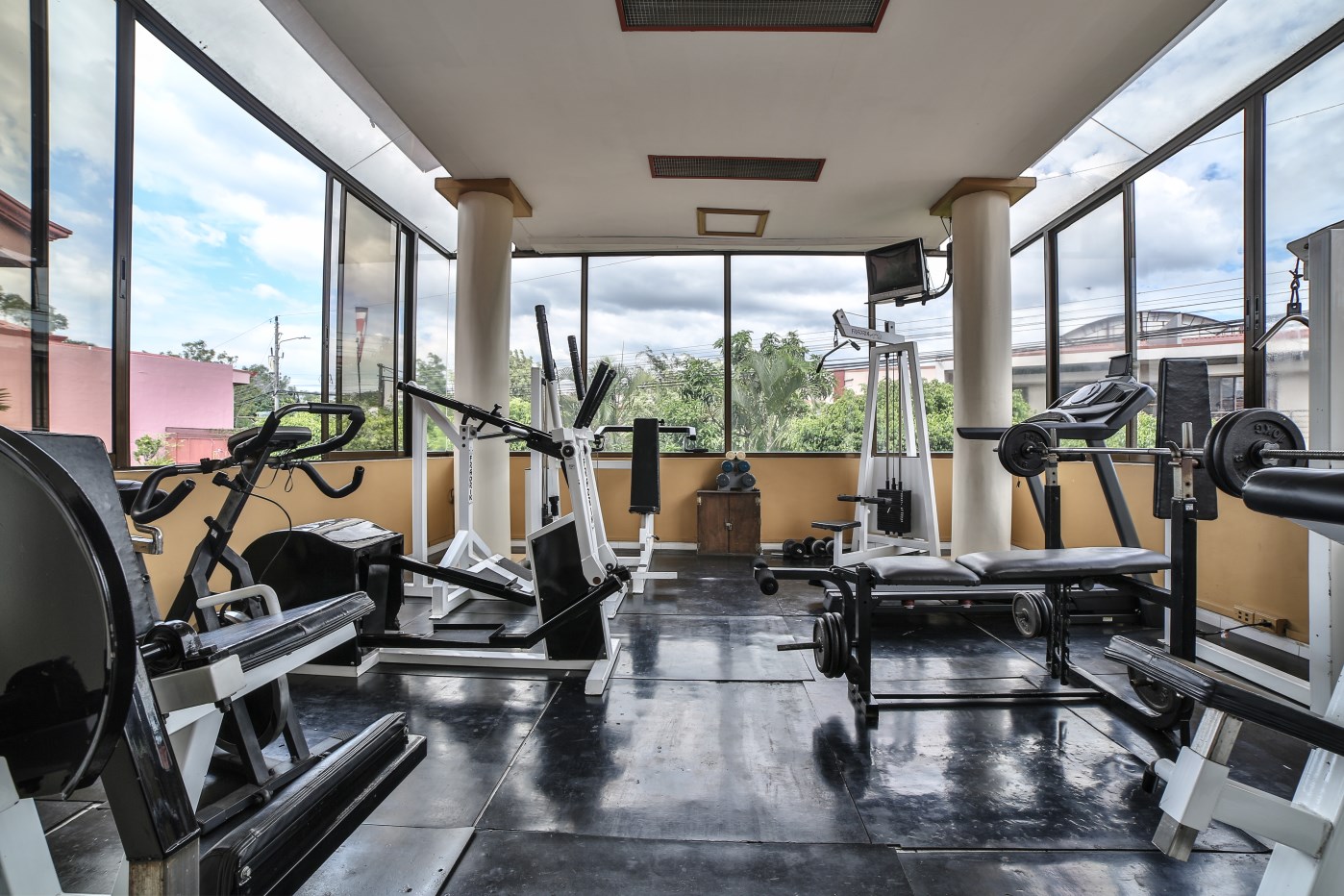 CR-082 property photo