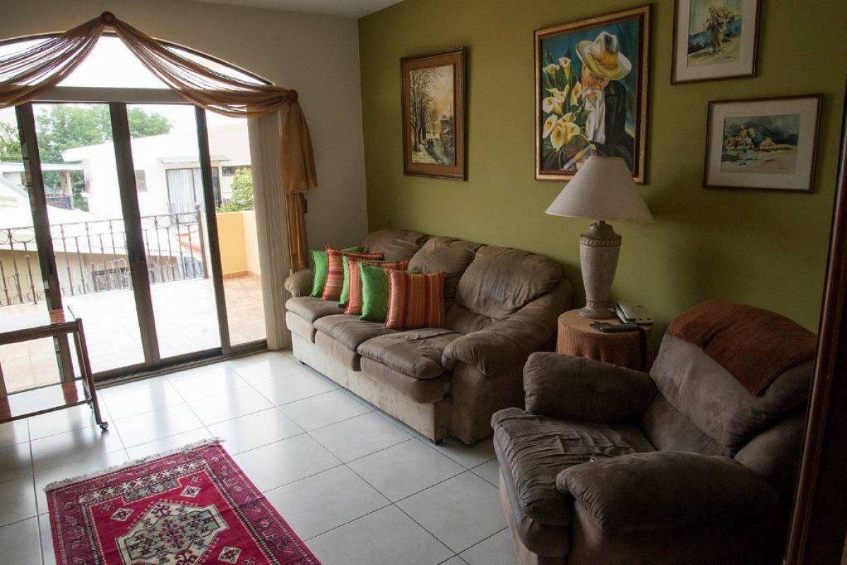 CR-100 property photo