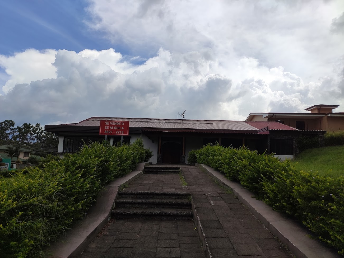 CR-105 property photo