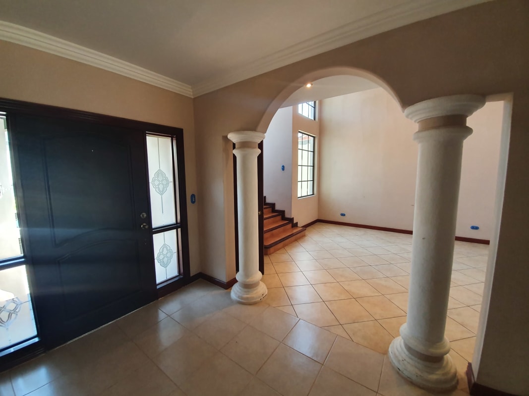 CR-107 property photo