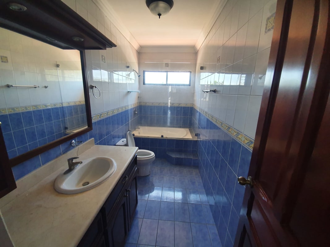 CR-107 property photo