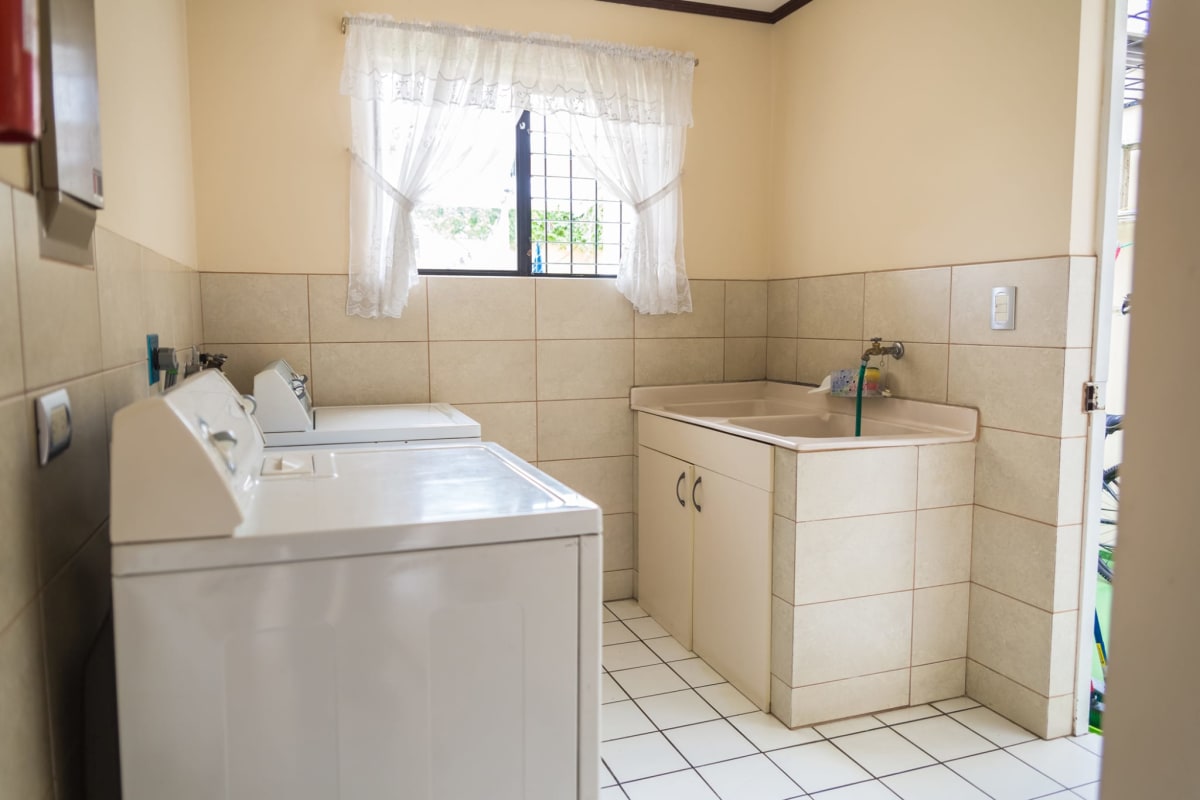 CR-108 property photo