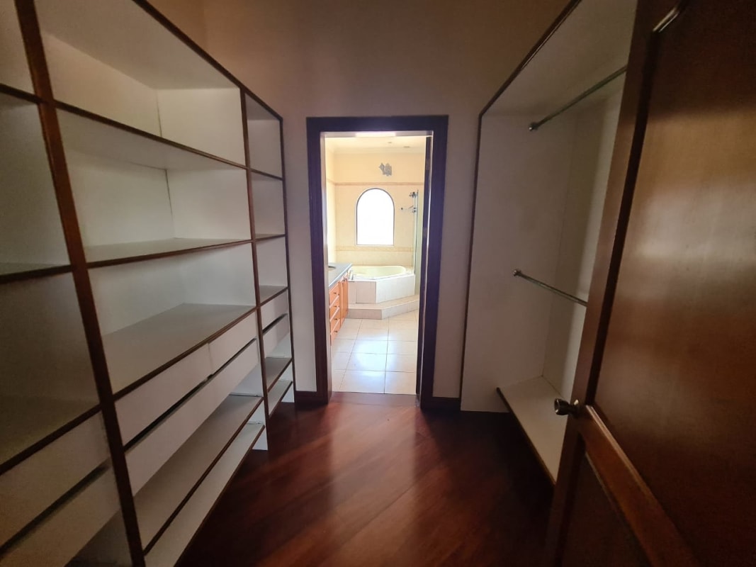 CR-109 property photo