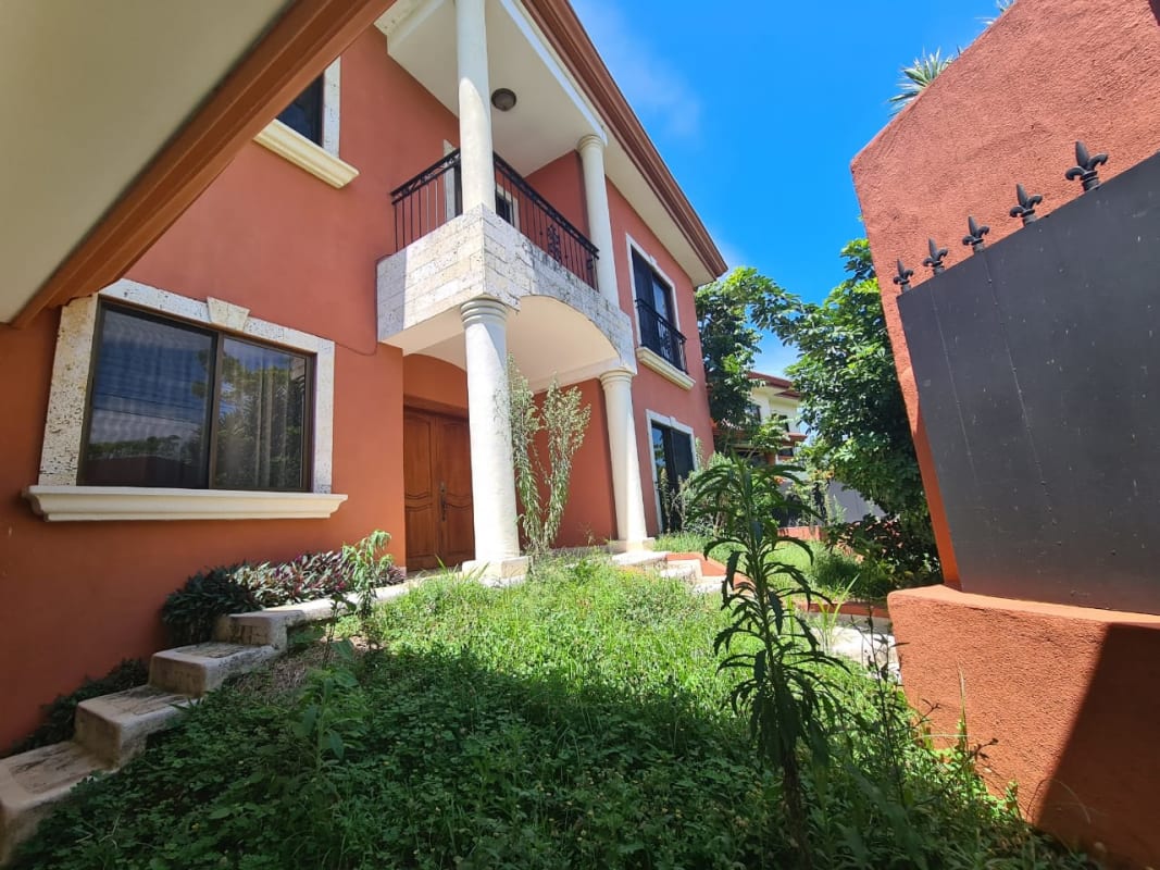 CR-109 property photo