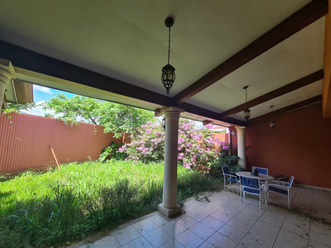 CR-109 property photo