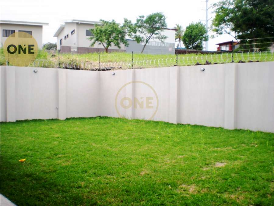CR-112 property photo