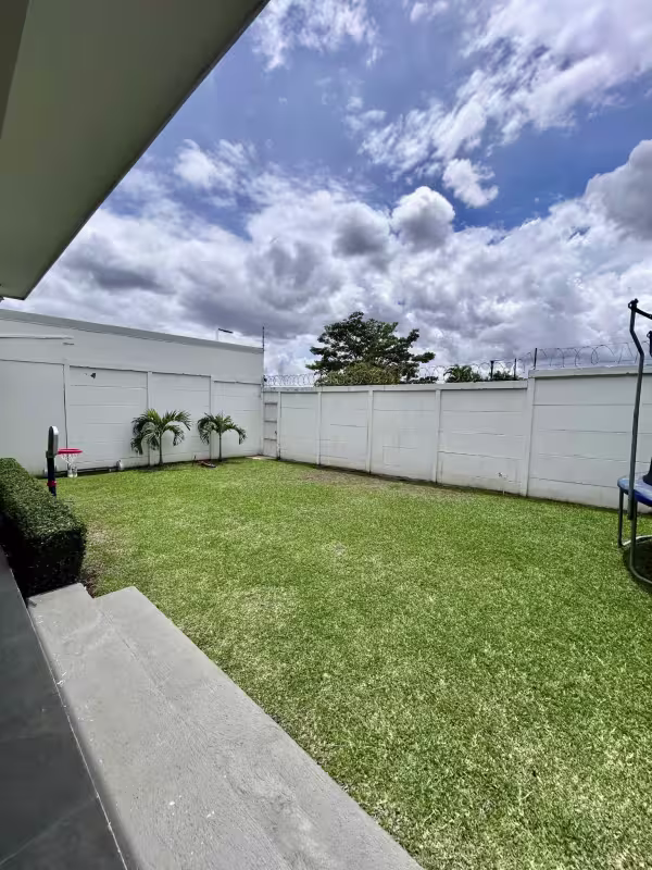 CR-127 property photo