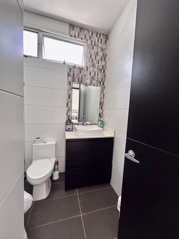CR-127 property photo