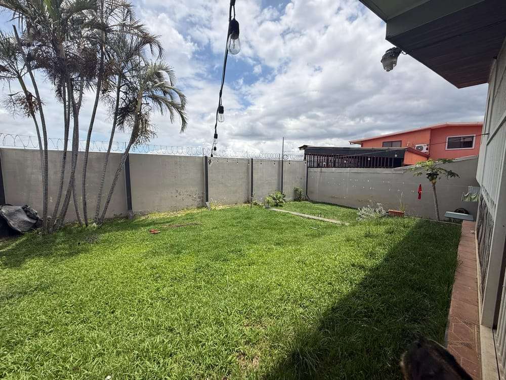 CR-128 property photo
