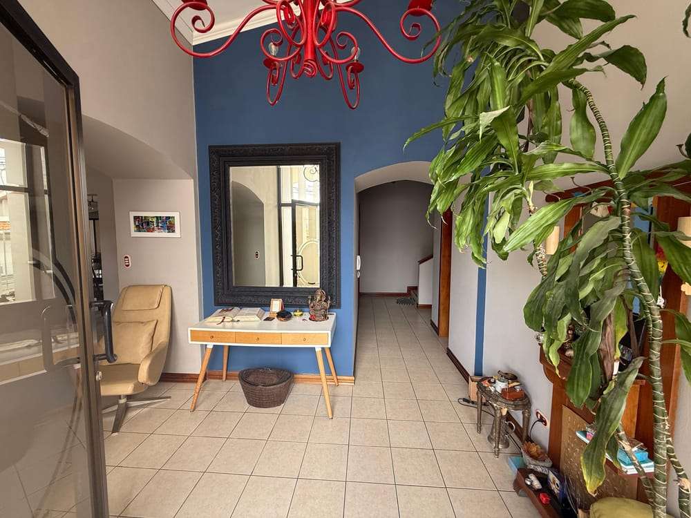 CR-128 property photo
