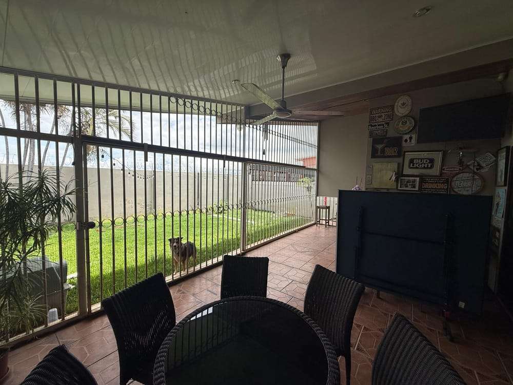 CR-128 property photo