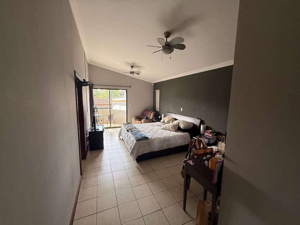 CR-128 property photo