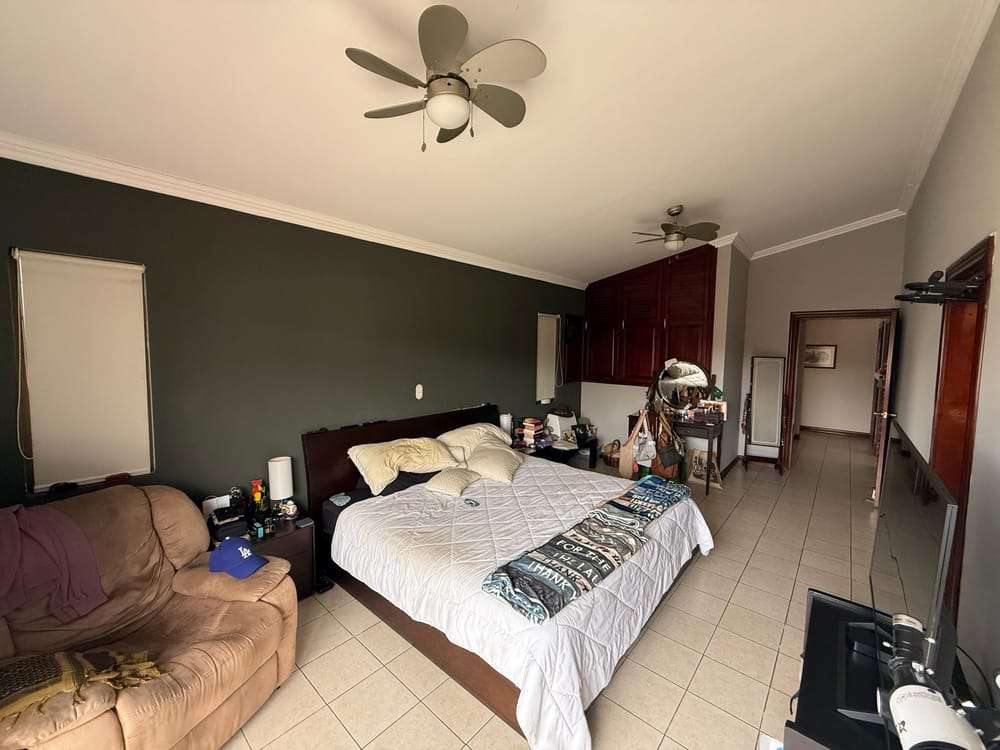 CR-128 property photo
