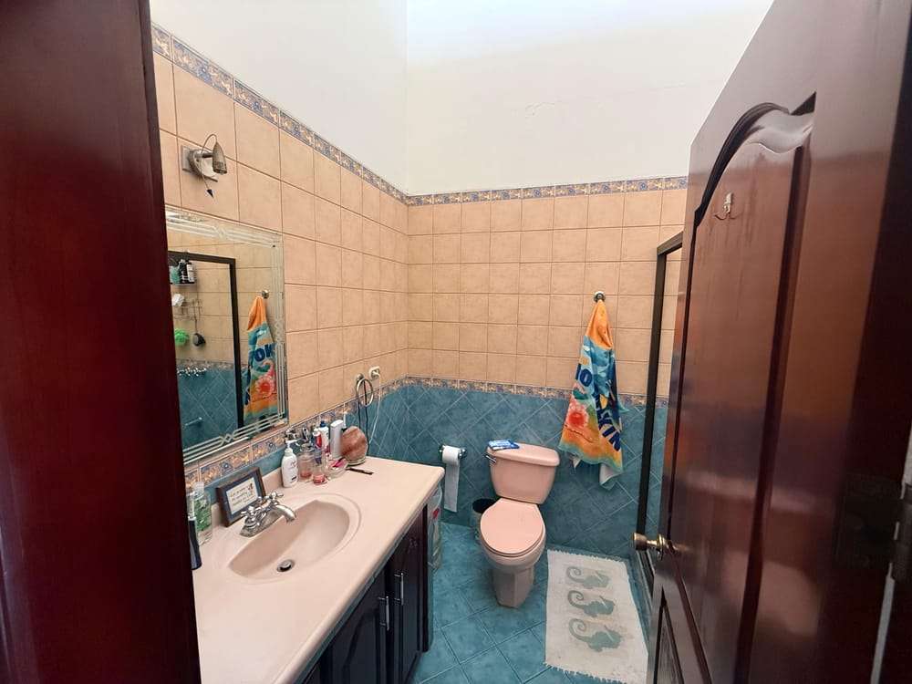 CR-128 property photo