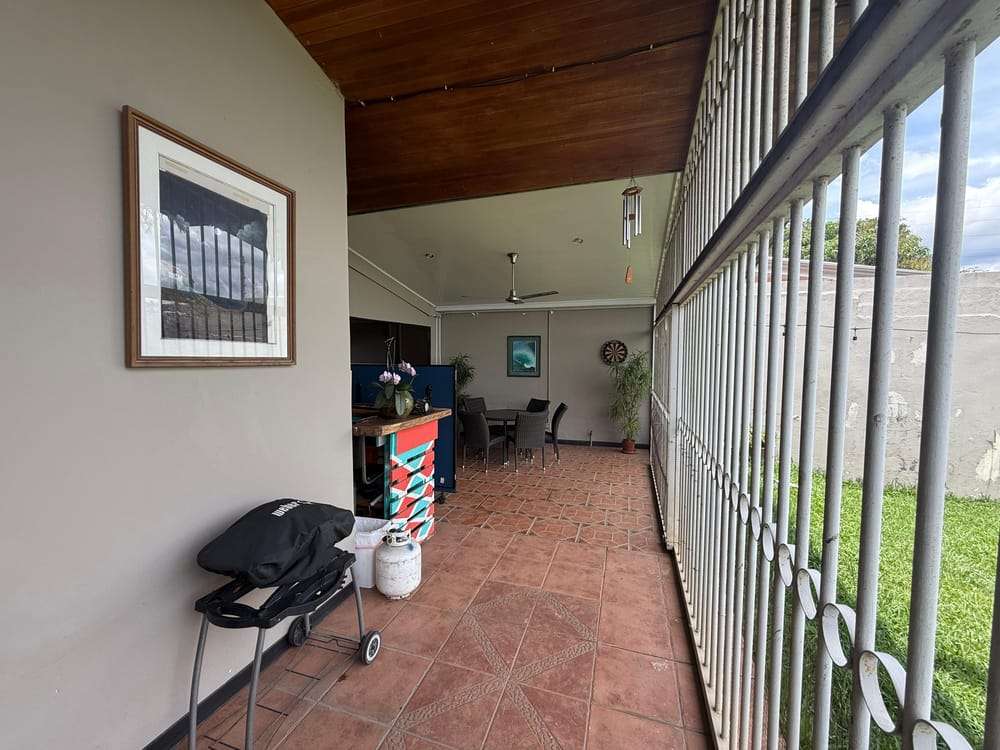 CR-128 property photo