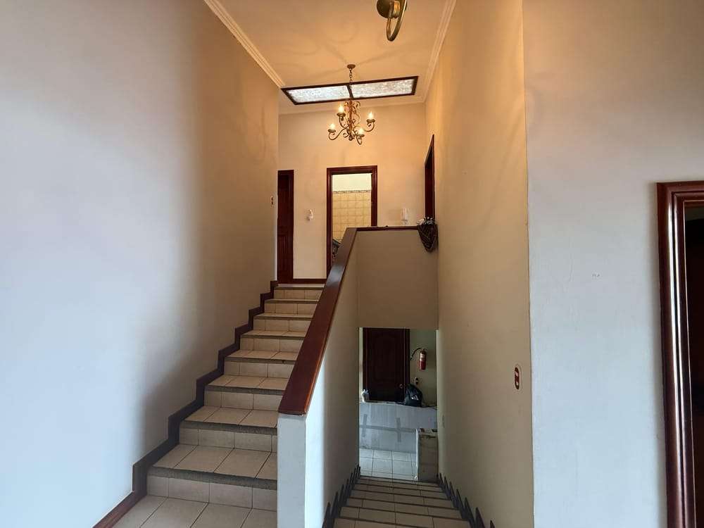 CR-128 property photo