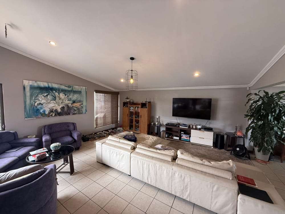 CR-128 property photo